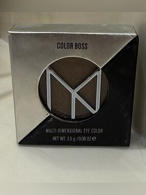 IL Makiage Multi-Dimensional Eye Color Boss Eyeshadow #959 NEWS FLASH 0.08oz NIB